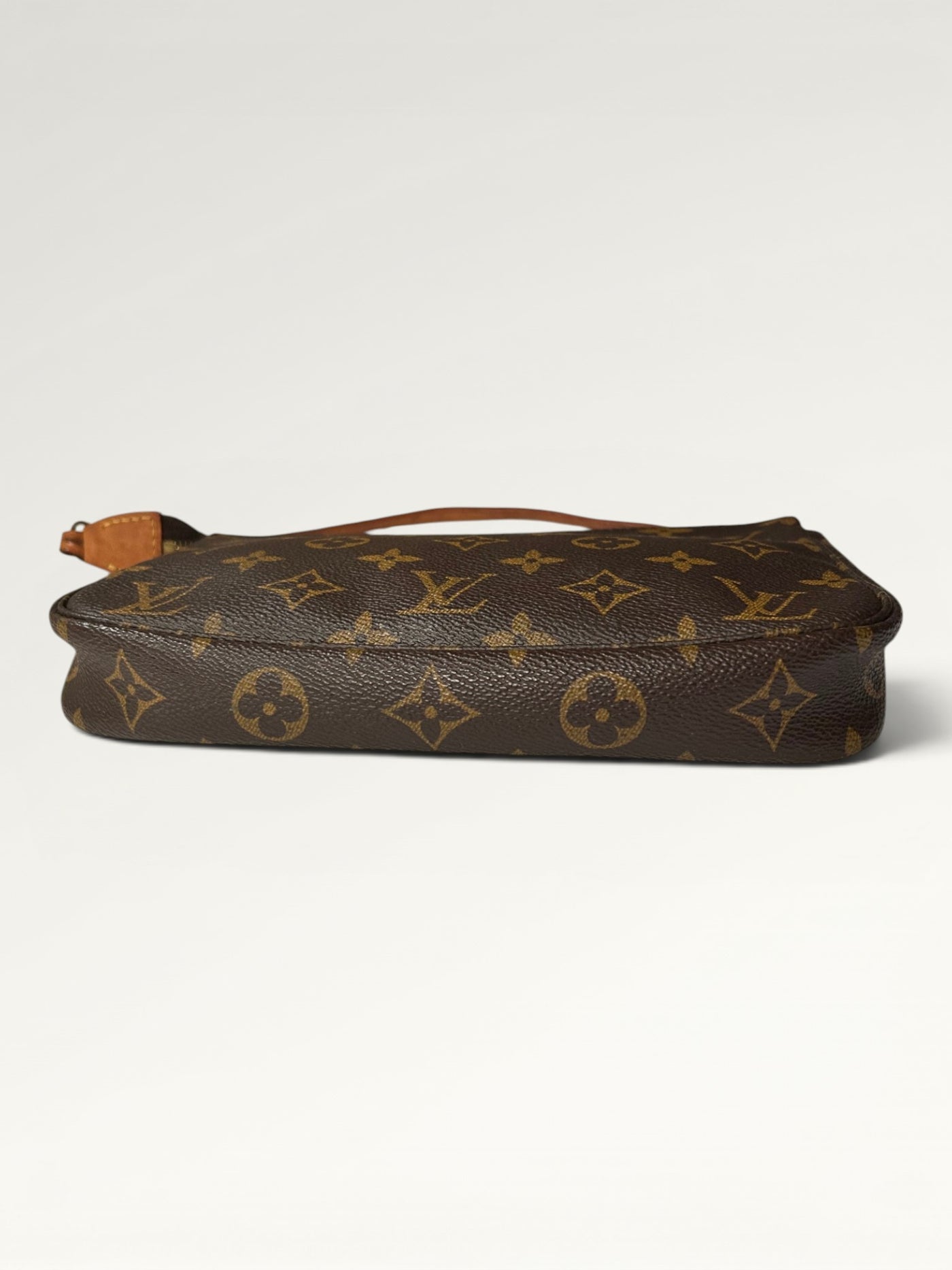 0178 - Louis Vuitton Pochette Accessoires