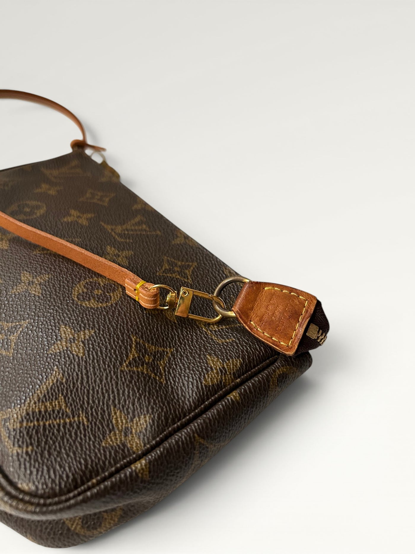 0179 - Louis Vuitton Pochette Accessoire - Replaced Strap & Hook