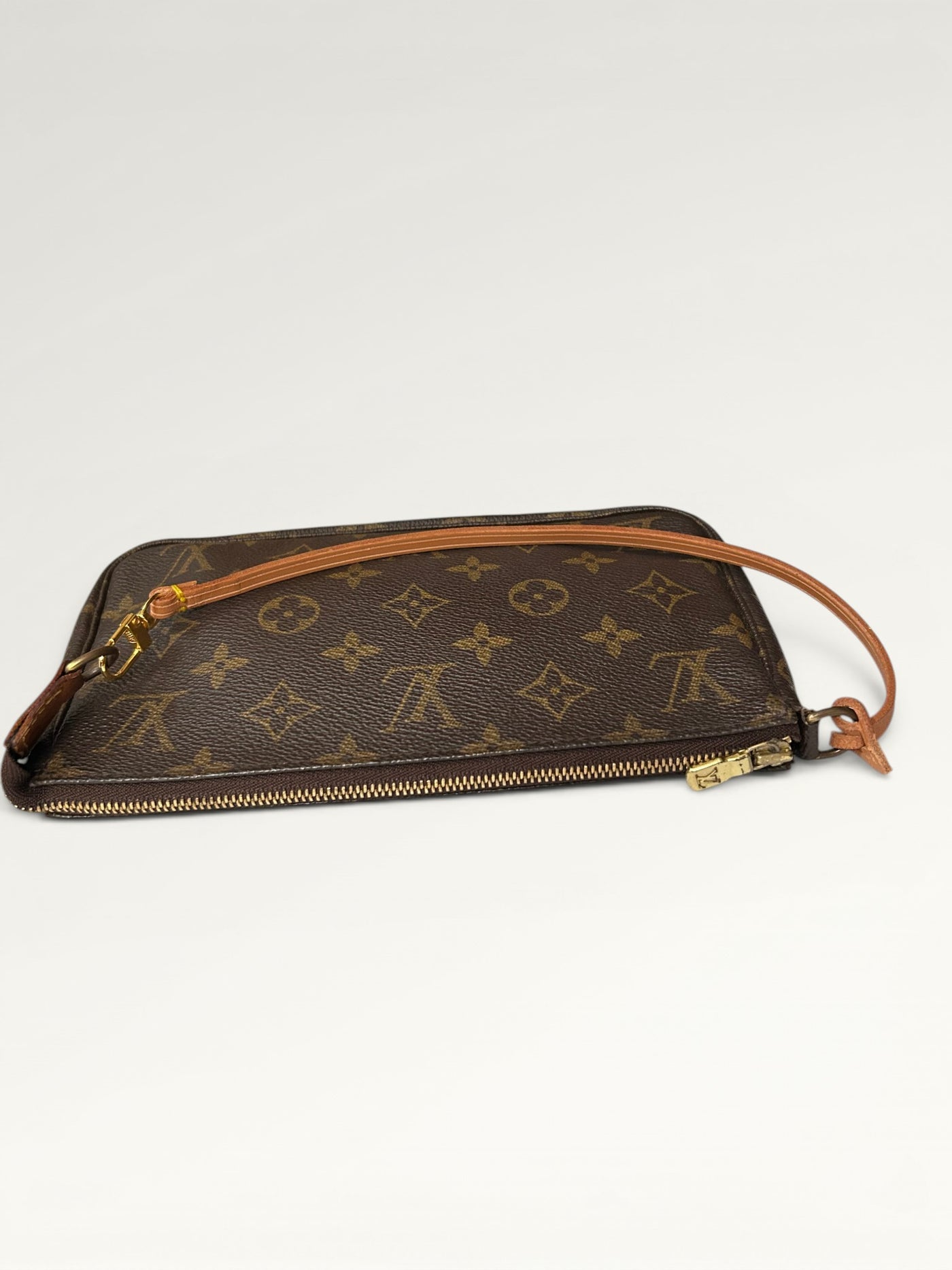 0179 - Louis Vuitton Pochette Accessoire - Replaced Strap & Hook