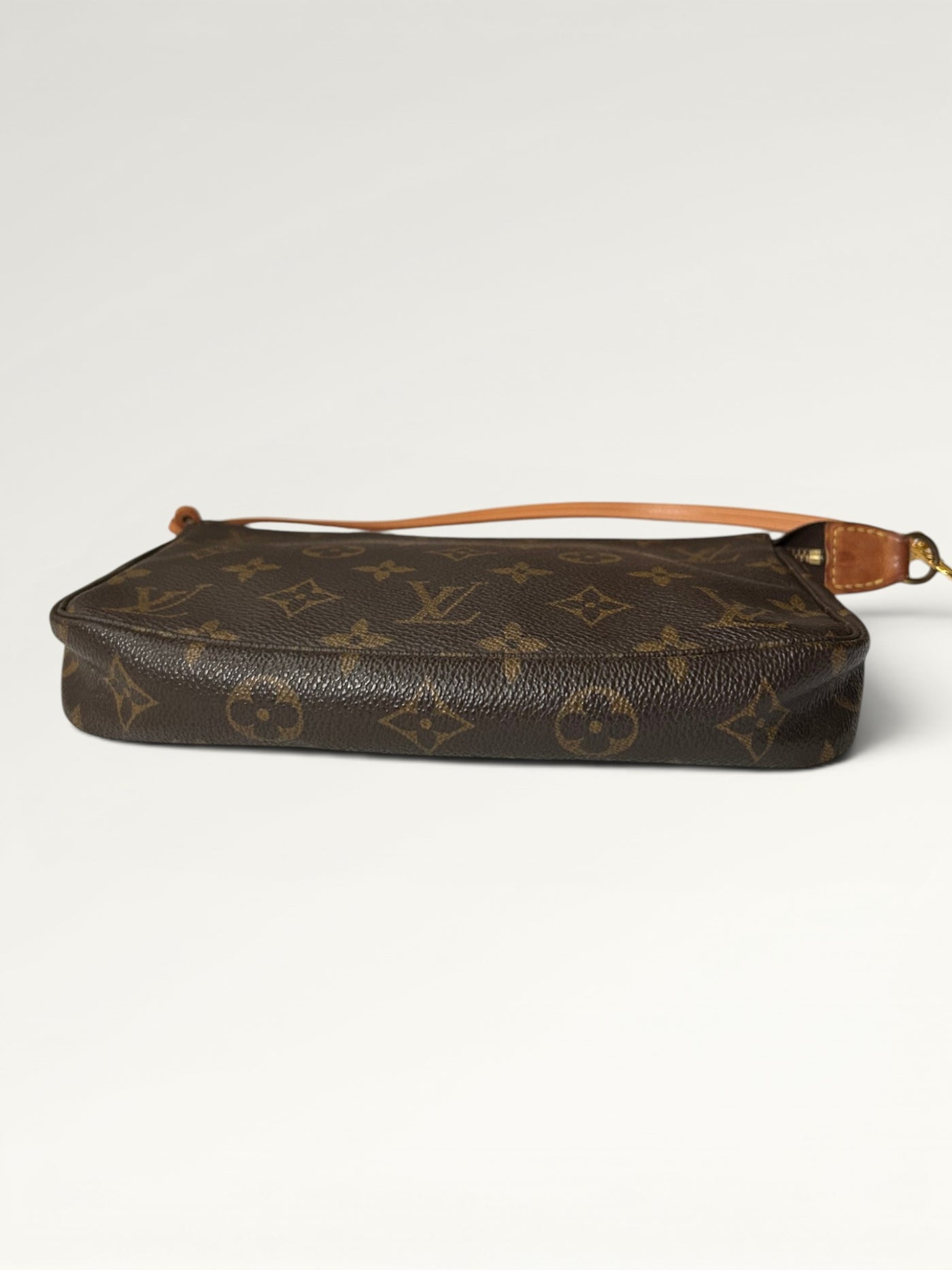 0179 - Louis Vuitton Pochette Accessoire - Replaced Strap & Hook