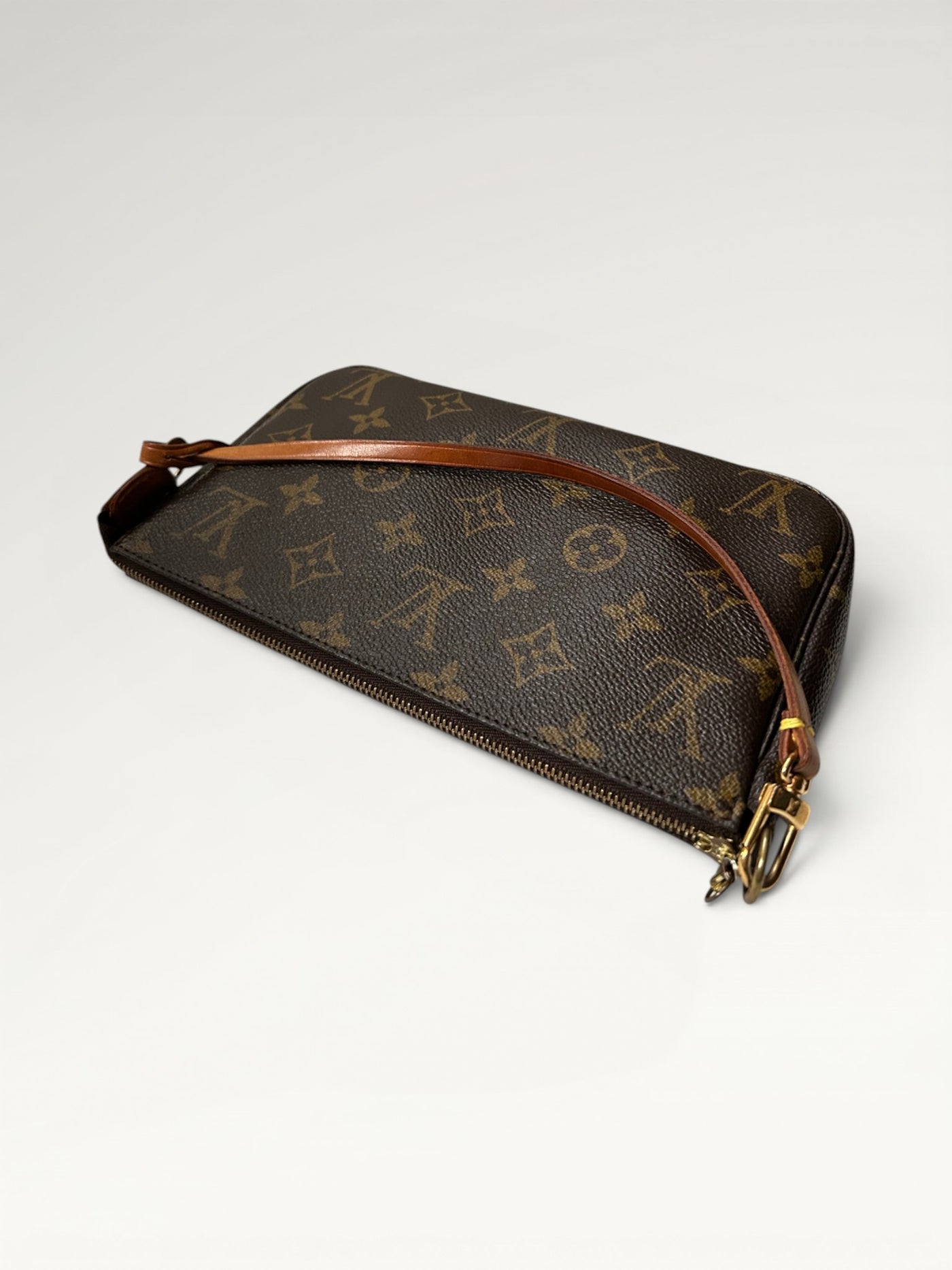0173 - Louis Vuitton Pochette Accessoires