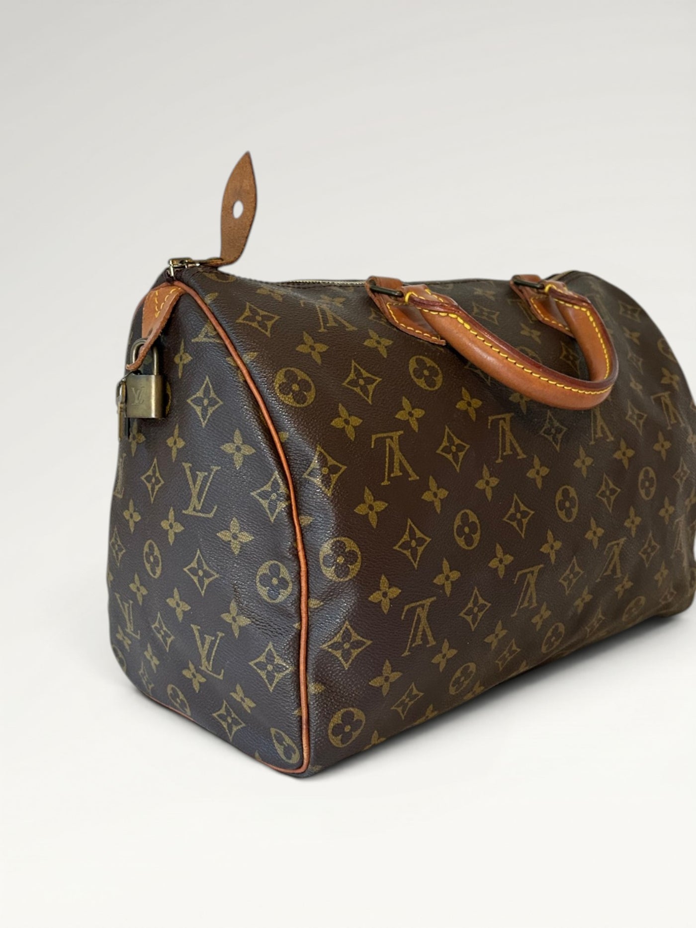 162 - Louis Vuitton Speedy 35