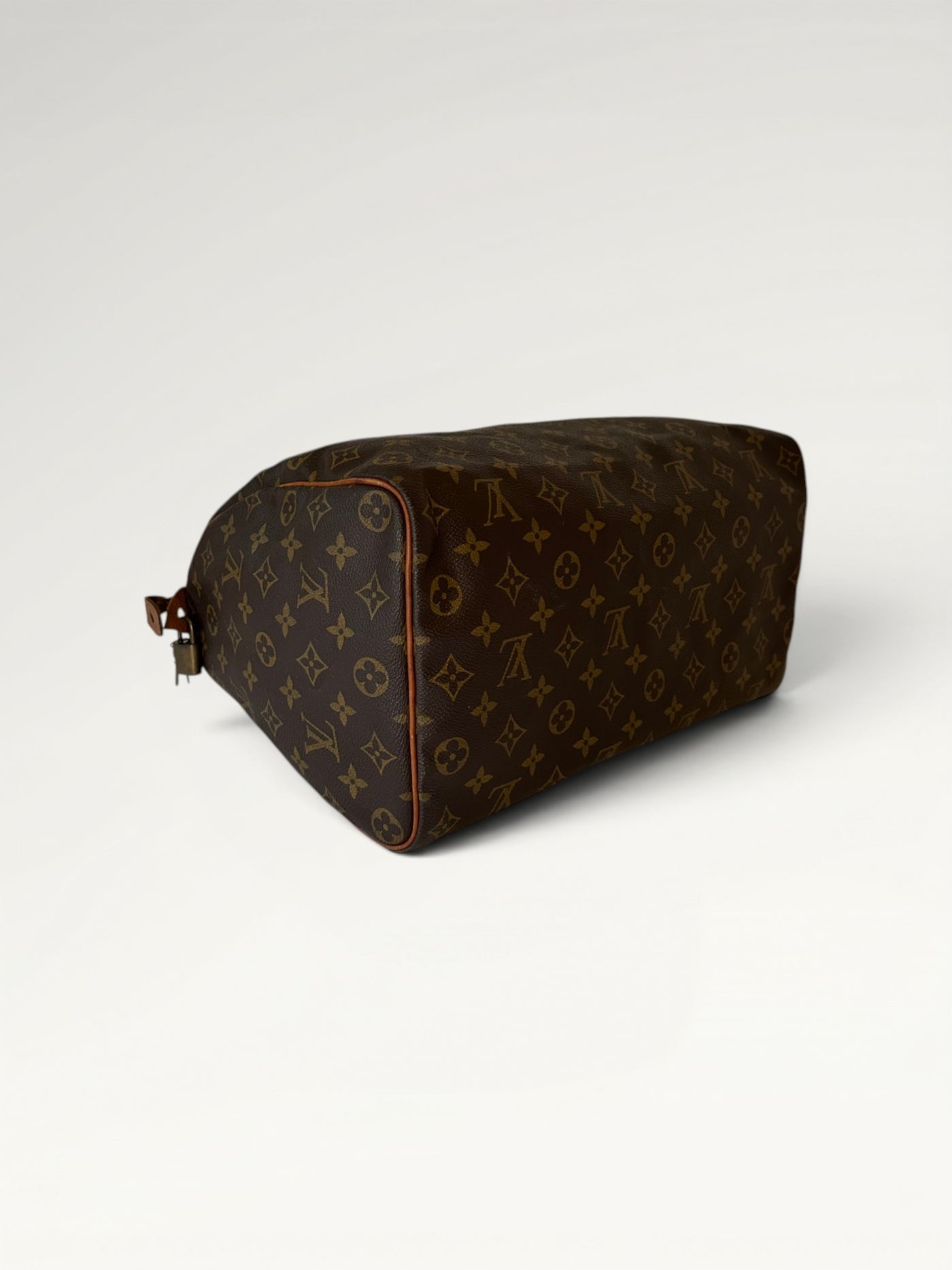 162 - Louis Vuitton Speedy 35