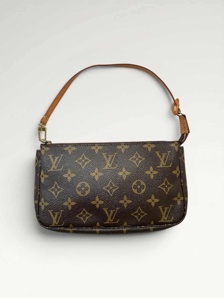 165 - Louis Vuitton Pochette Accessoires