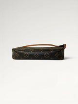 164 - Louis Vuitton Pochette Accessoires
