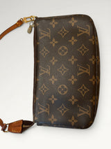 164 - Louis Vuitton Pochette Accessoires