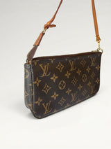 164 - Louis Vuitton Pochette Accessoires