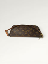 0177 - Louis Vuitton Pochette Accessoires