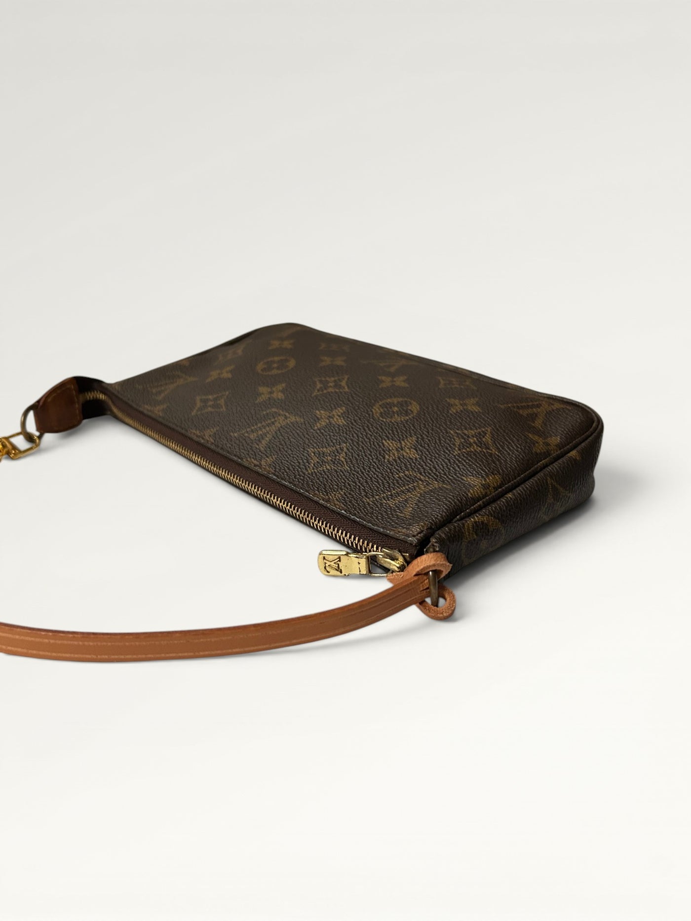0179 - Louis Vuitton Pochette Accessoire - Replaced Strap & Hook