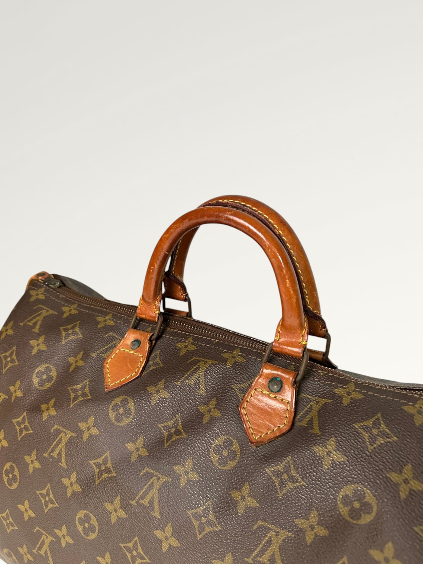 0174 - Louis Vuitton Keepall 45