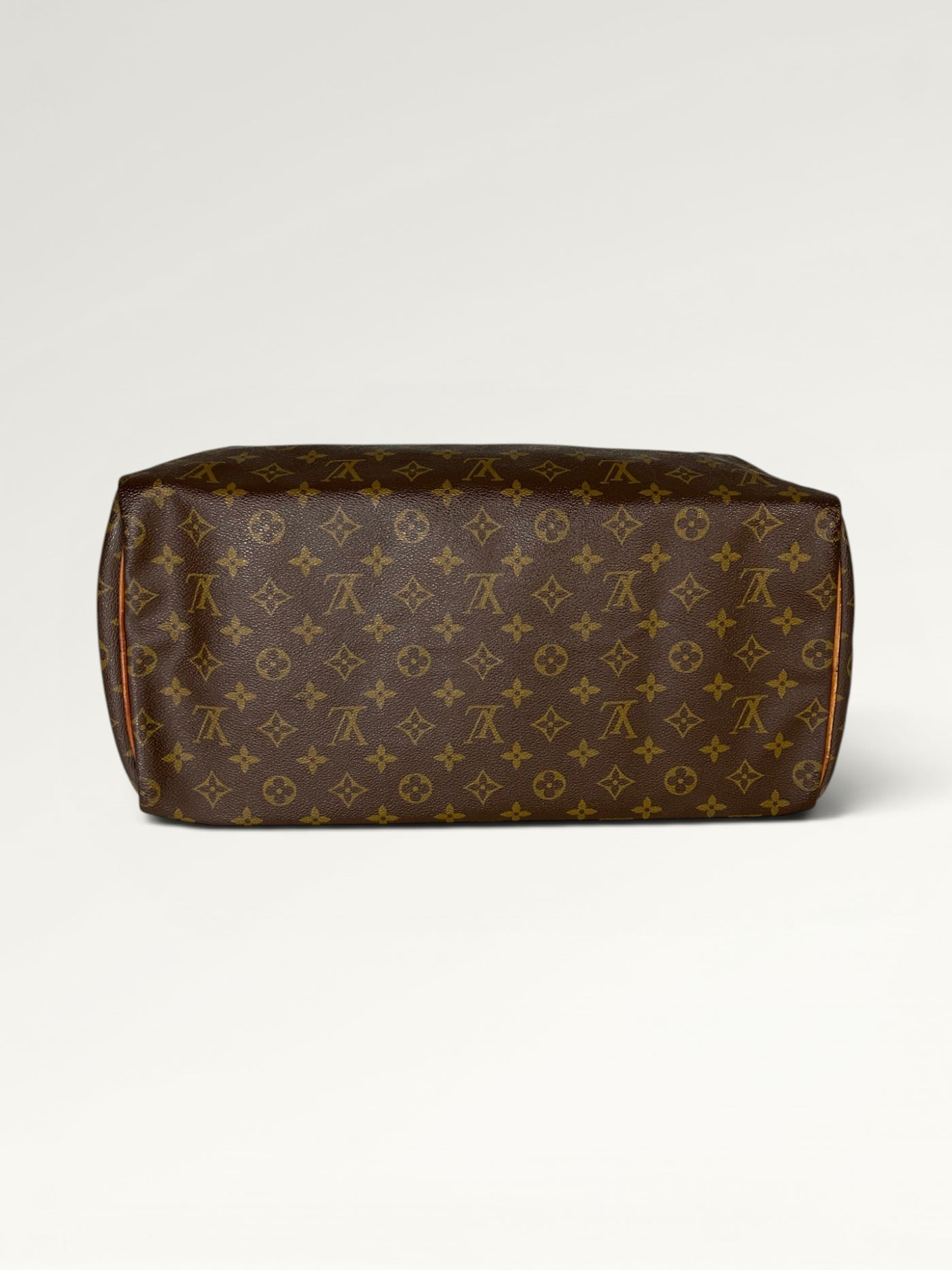 0174 - Louis Vuitton Keepall 45
