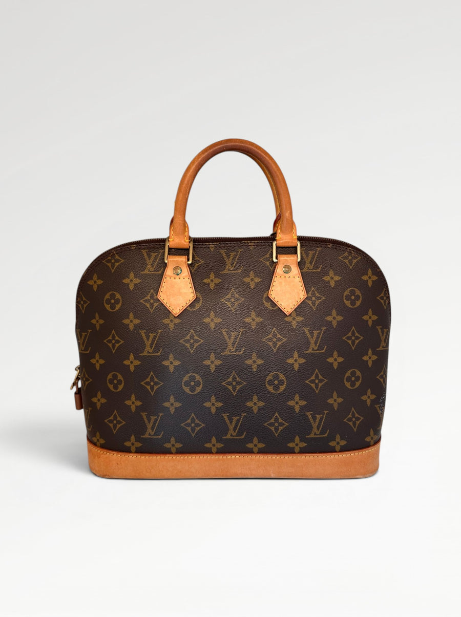 131 - Louis Vuitton Alma PM
